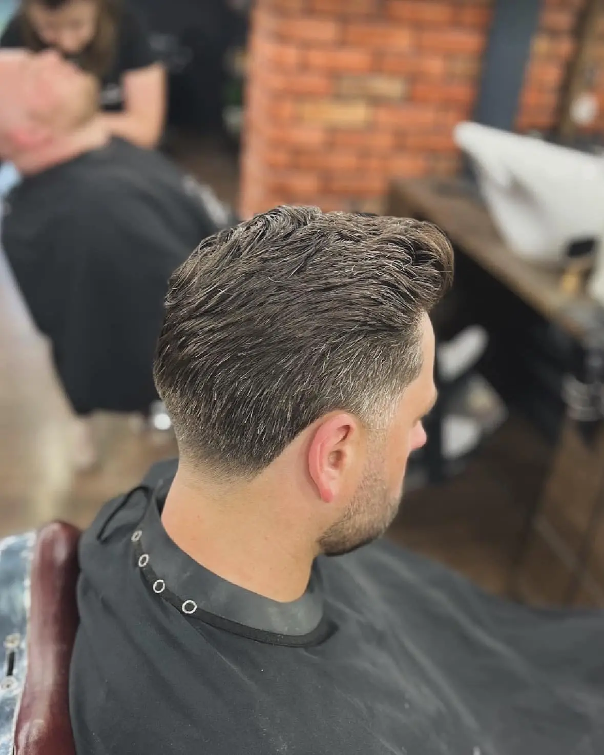 modne fryzury meskie 2025